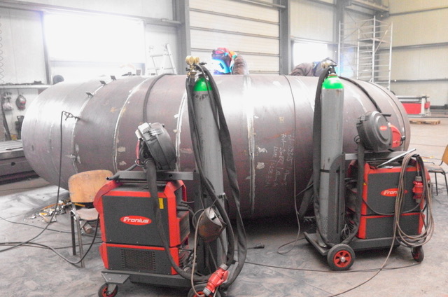 Plumbing equipment and filter tanks for drinking water