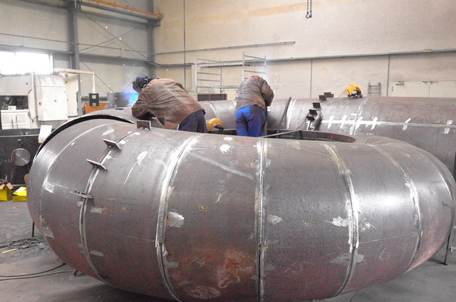 Plumbing equipment and filter tanks for drinking water